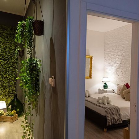 Apartament Il Giardino Di Sybar Lecce Zewnętrze zdjęcie